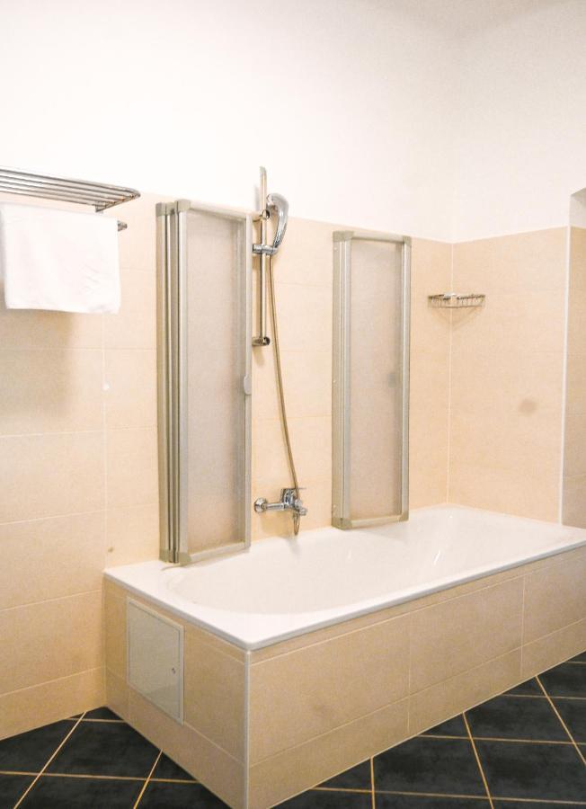 Highlight Suite Donaustadt Wien Exterior foto